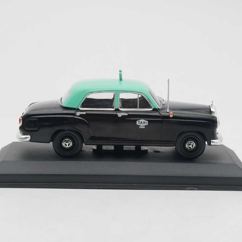 IXO 1:43 Ölçekli Döküm Alaşım  - Vintage Collectible Model Cars incelemesi ve fiyatı
